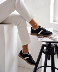 Selma Black Sneaker