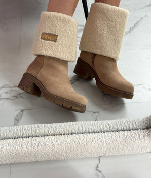 Tutto Omslag Beige Boots