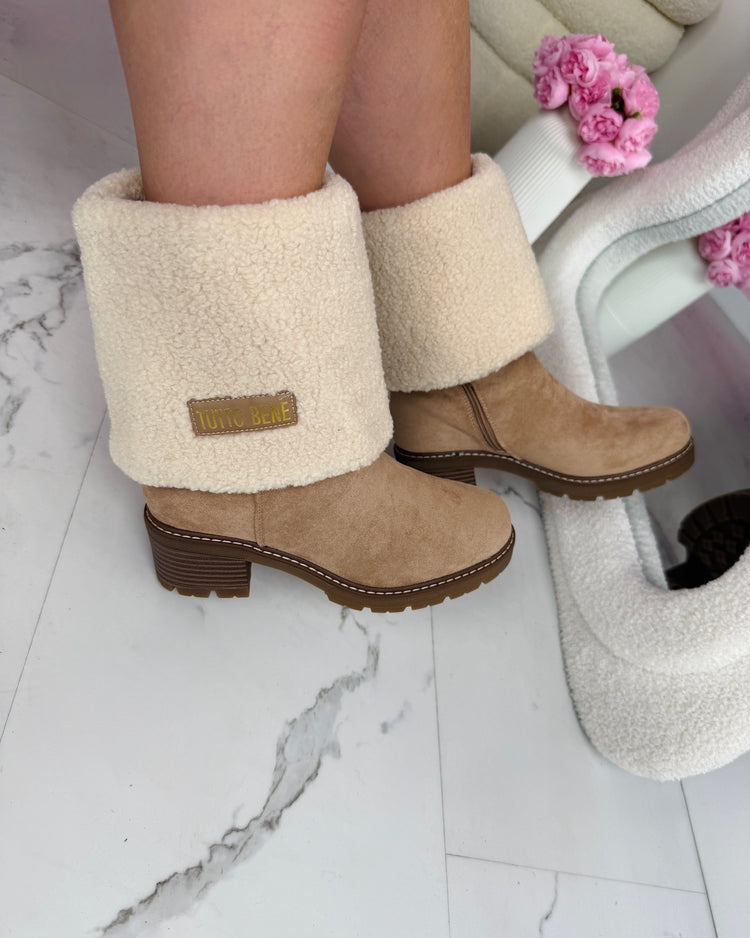Tutto Omslag Beige Boots