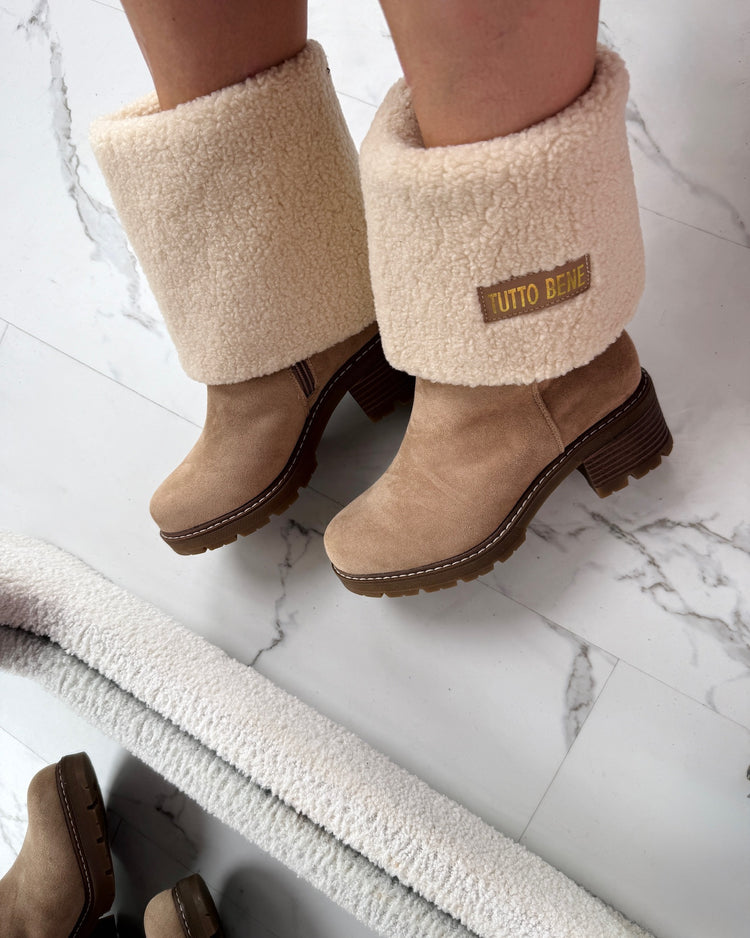 Tutto Omslag Beige Boots