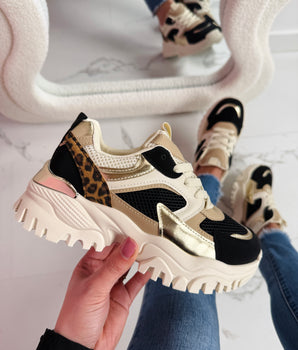 Vesna Black Sneaker