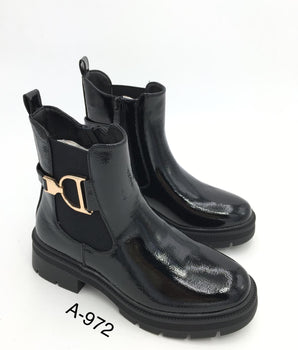 A-972 Black Boots
