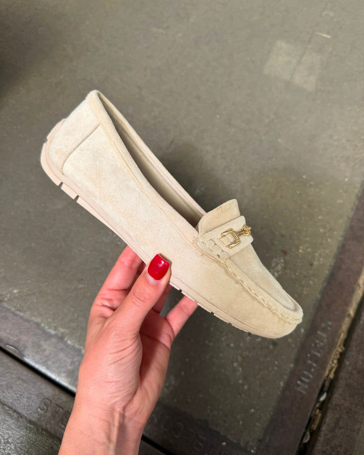 Marina Beige Loafer