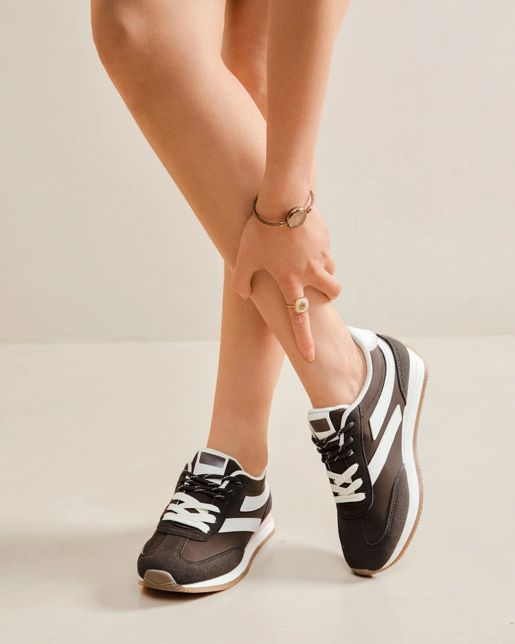 Nina Brown Sneaker