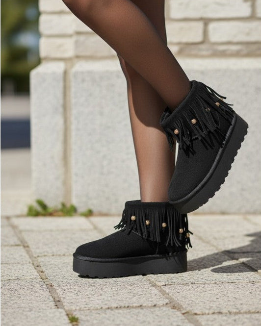 YY-258 Black Boots
