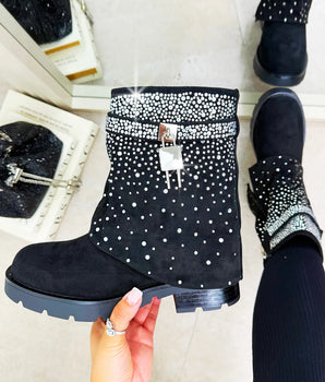 Sparkle Lock Black Boots