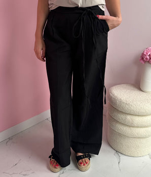 Relax Black Pants