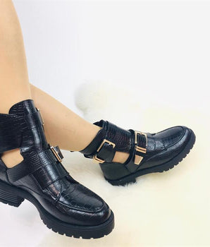 Lydia Cro Boots