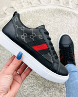 Inspo Black Sneaker