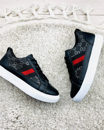 Inspo Black Sneaker